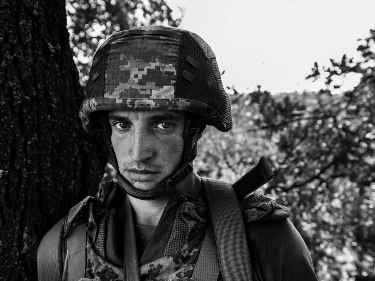 Witnessing Conflict: Ein Abend mit dem Dokumentarfotografen Laurin Strele